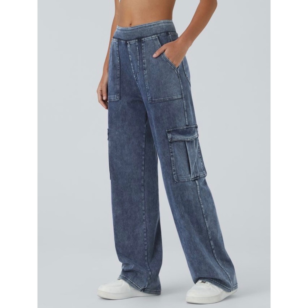 Halara women's xs petite flex mid rise pockets straight leg casual cargo jeans